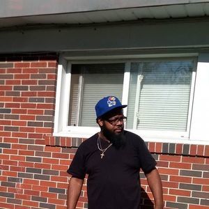 Meet your Posher, Deonte